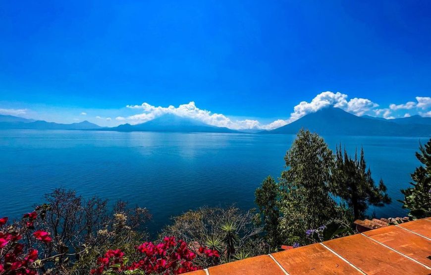 Private Lake Atitlan Tour in Town of Santa Cruz, Jaibalito, Tzununa and San Juan