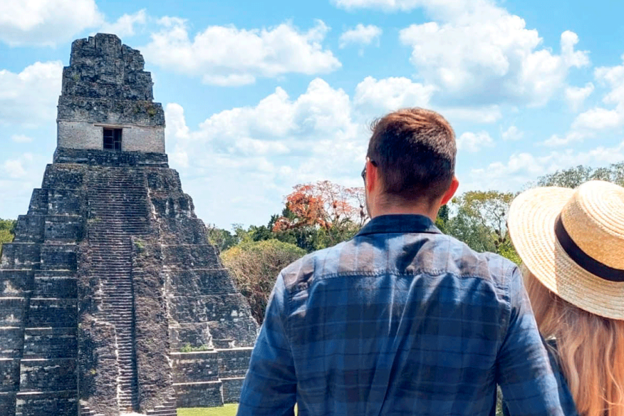 Tikal Shared Experience: Flight + One Day Tour from Antigua
