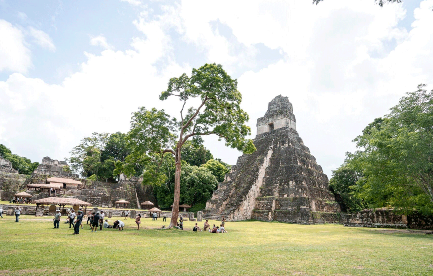 Tikal Shared Experience: Flight + One Day Tour from Antigua