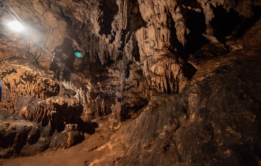 Explore The Lanquin Caves on a Full-Day Tour from Cobán – All Included