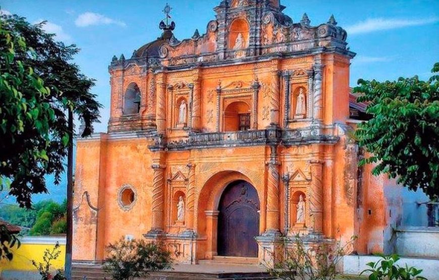 Visit 6 Cultural Towns Around Antigua Guatemala + a Macadamia Farm in 1 day!
