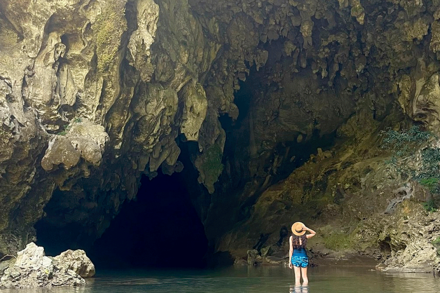 Candelaria Caves: The Way to the Mayan Infraworld – Full Day Tour from Coban