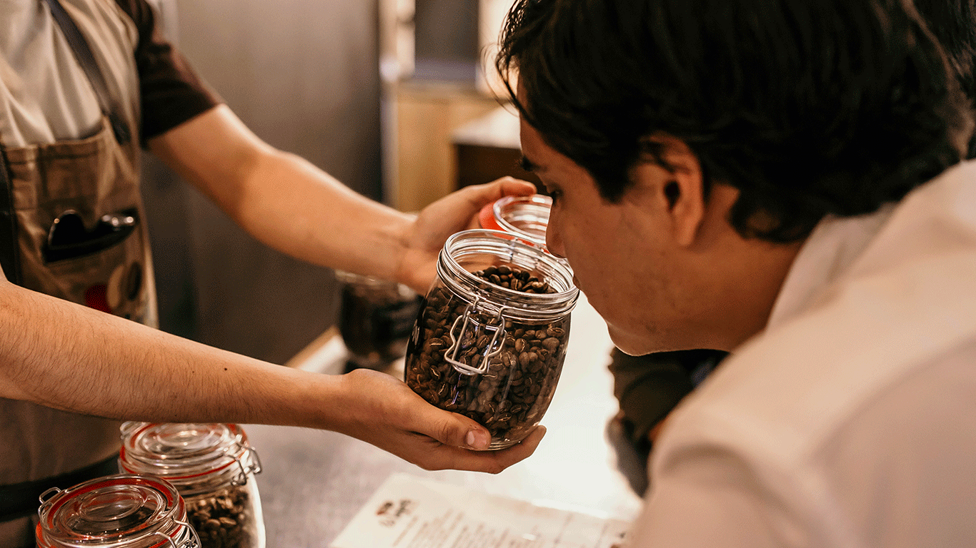 Discover the Coffee Process in Guatemala: From Farm to Cup