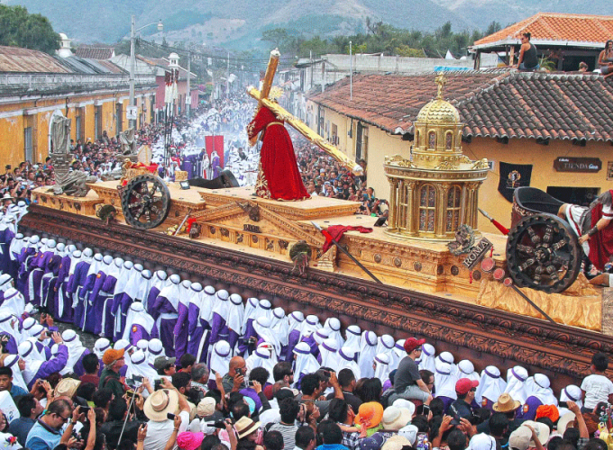 Tour of Catholic Processions During Holy Week in Antigua