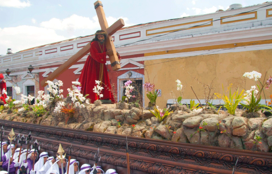 Tour of Catholic Processions During Holy Week in Guatemala City