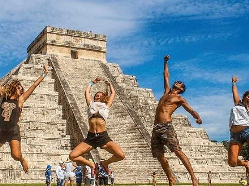 Visit Chichen Itza, a Wonder of the Modern World + Valladolid + Cenote in 1 day