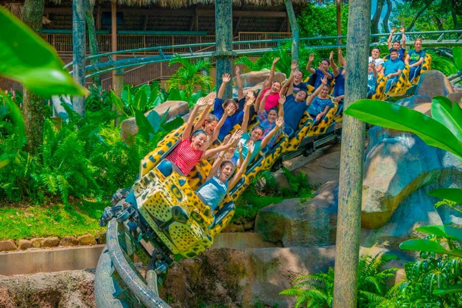 2-Days Tour to Great Amusement Parks in Guatemala from Mexico