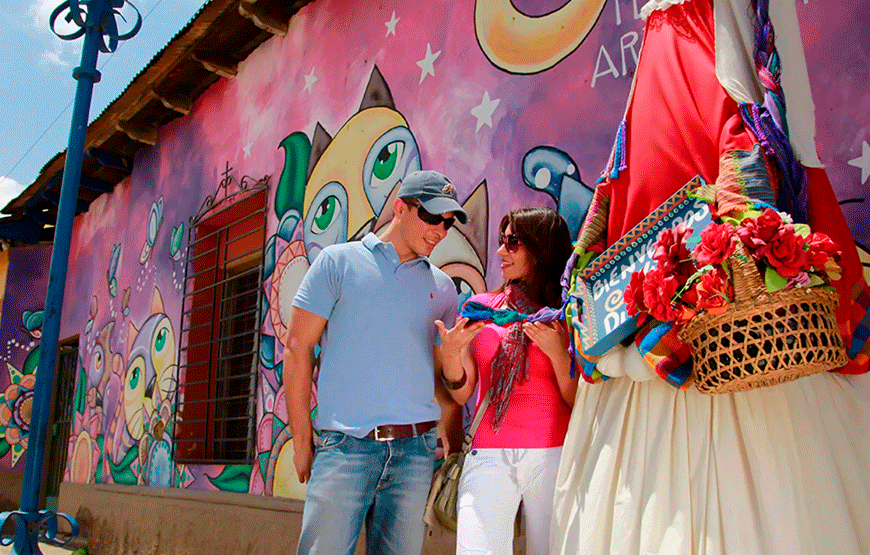 Private Full-Day Tour Visiting the Colorful Towns in La Ruta De Las Flores