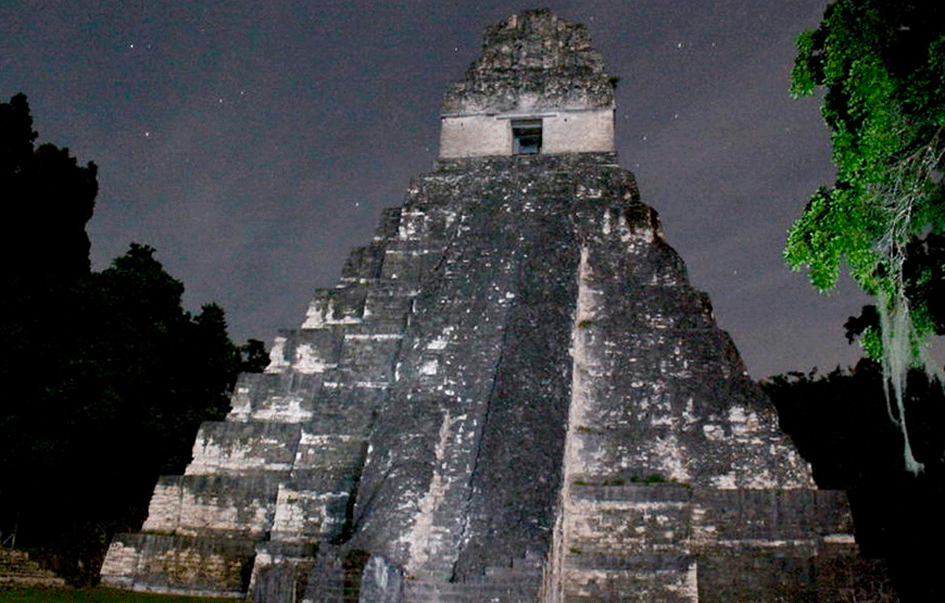 Shared Tour to Tikal from Guatemala City – Deluxe Bus Overnight