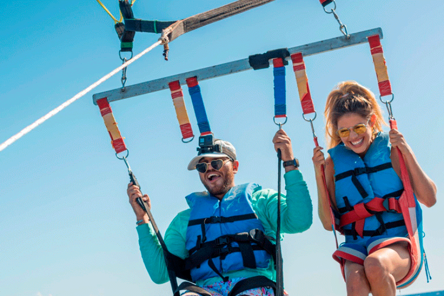 Up Up and Away Roatan Parasail Experience – Shared Activity