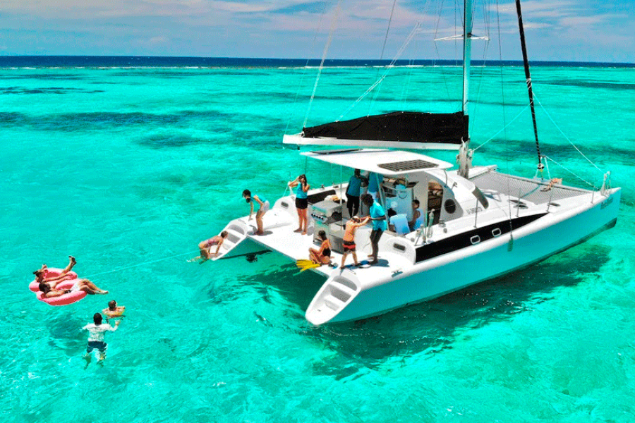 Shared Sunset Sail: West Bay Roatan Catamaran Party