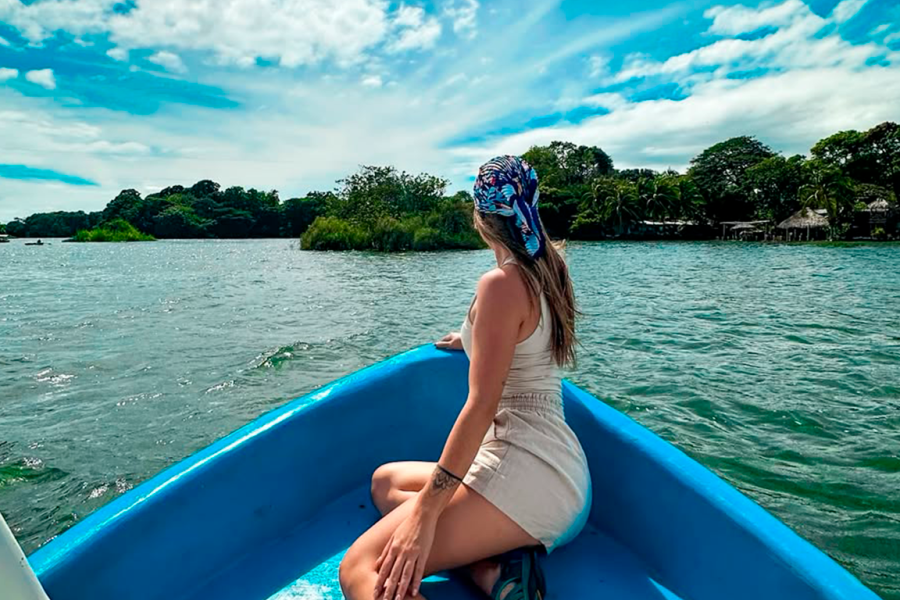 Private Full Day Granada City Tour and Islets Boat Exploration