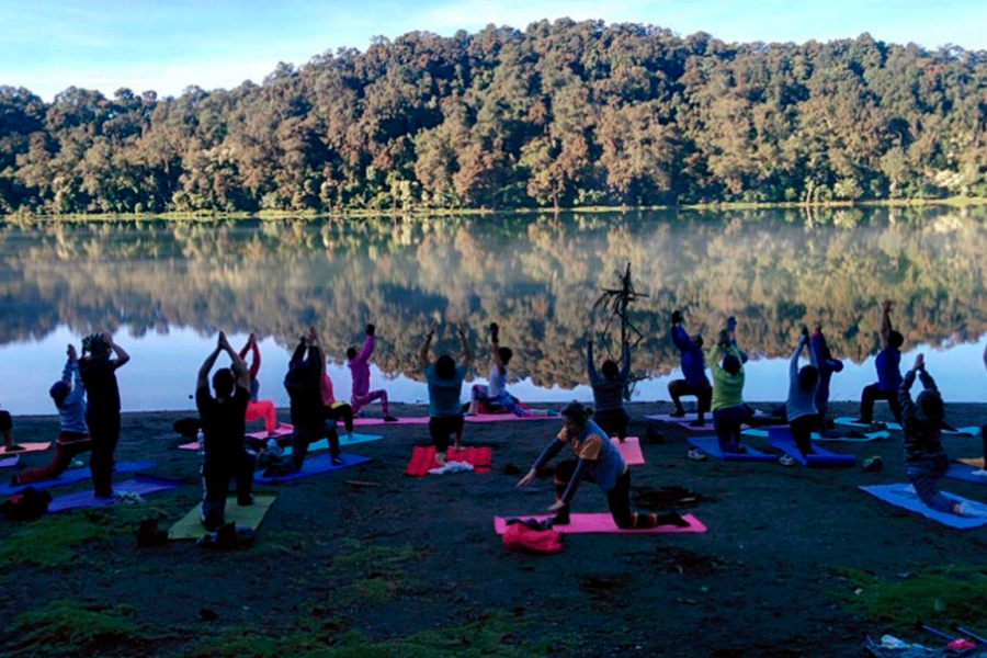 Private Xela Wellness Immersion in Guatemala – Chicabal Volcano option