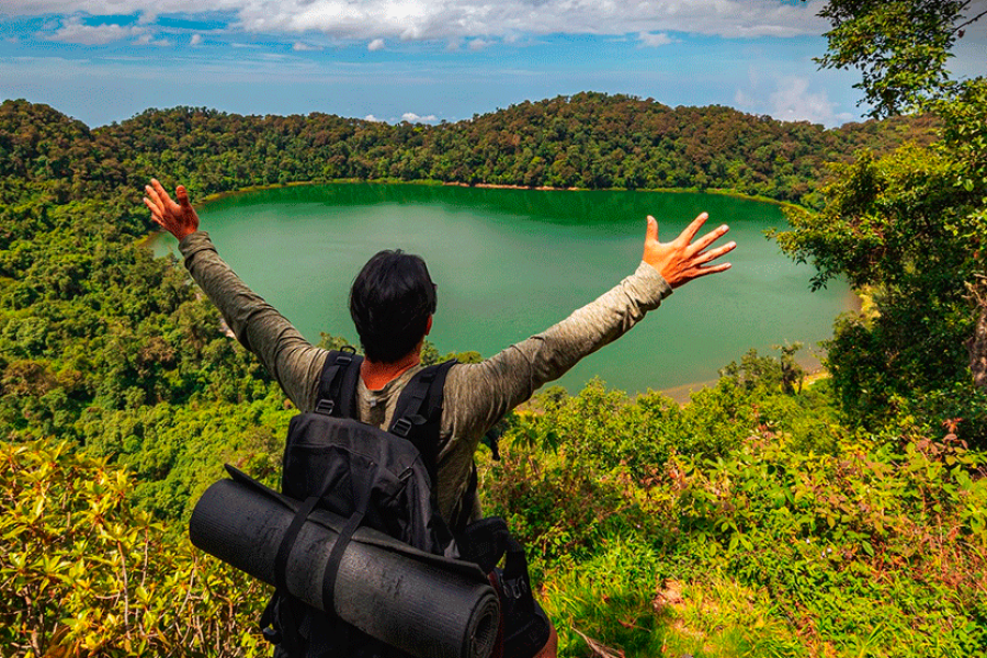 Private Xela Wellness Immersion in Guatemala – Chicabal Volcano option