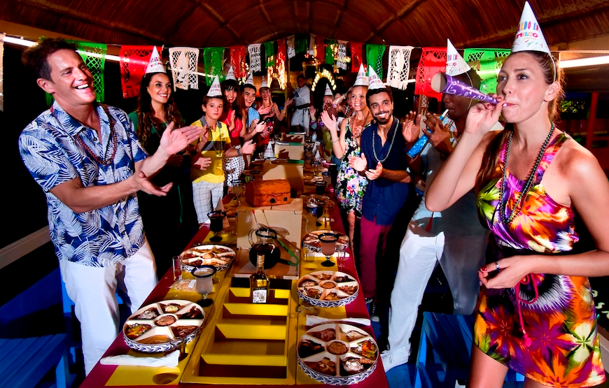Xoximilco Cancun’s Traditional Mexican Cruise and Dinner Party