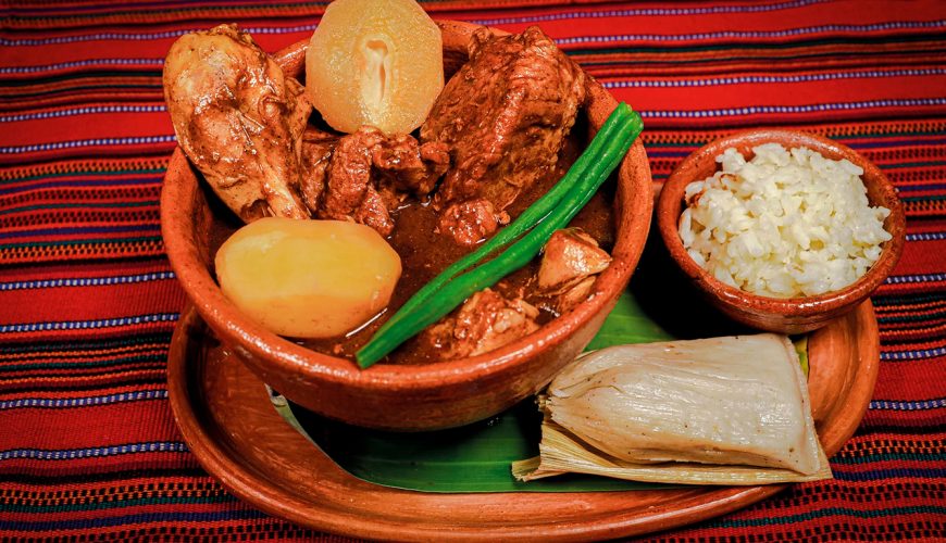 A Food Lover’s Guide to Guatemala: Iconic Dishes You Can’t Miss